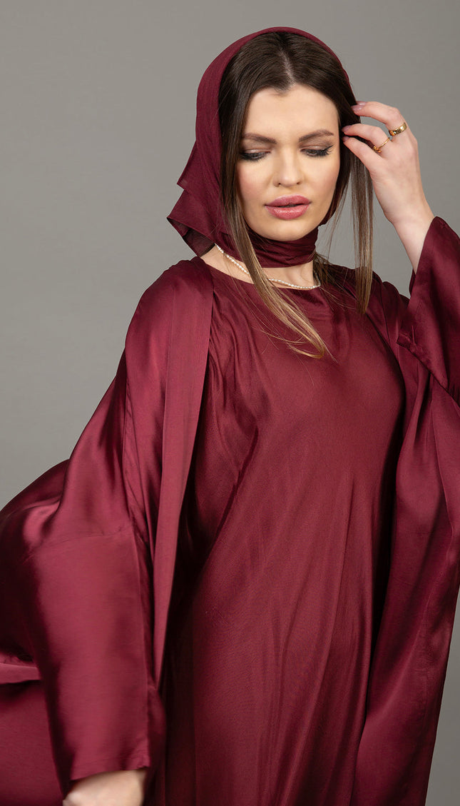 عباية قفطان ساتان عنابي فاخرة 