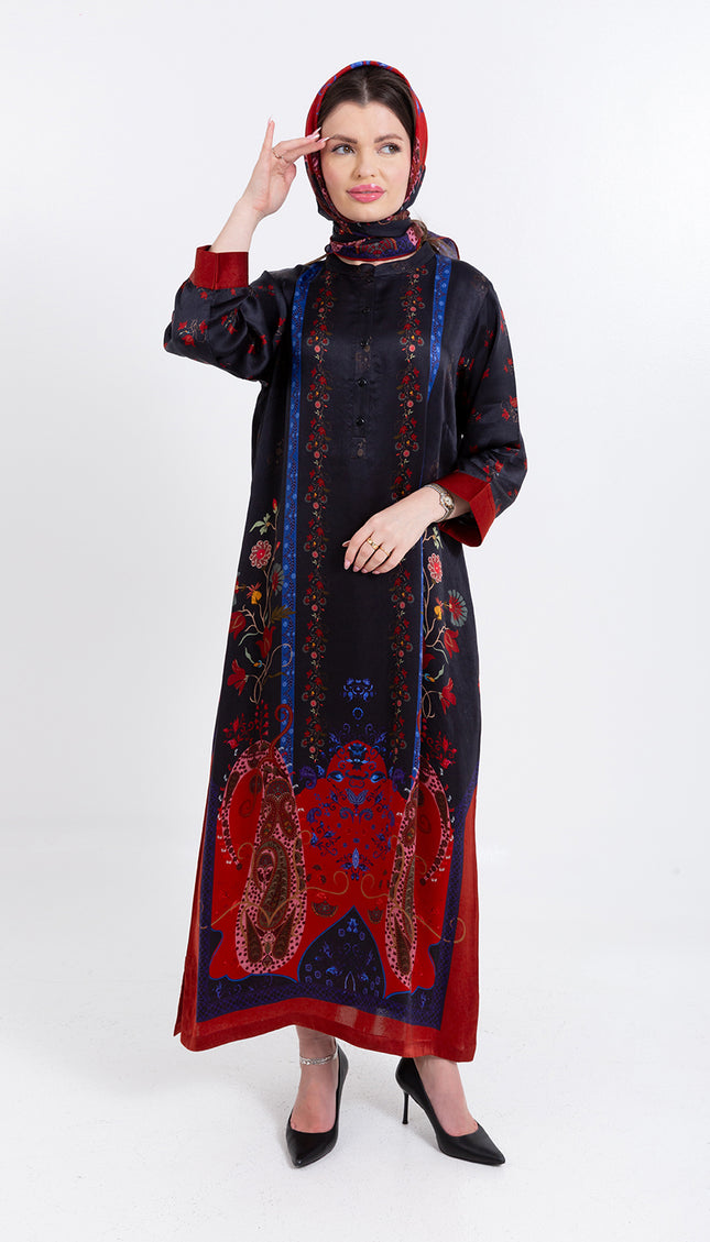 طقم قفطان ريانا من الساتان الكوبرو باللون الأسود الداكن مع وشاح مطابق 